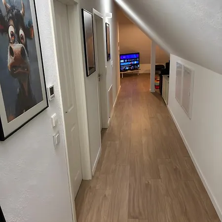 Good Habits Apartment Kleinengstingen