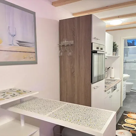 Good Habits Apartment