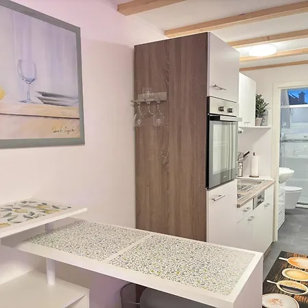 Good Habits Apartment *